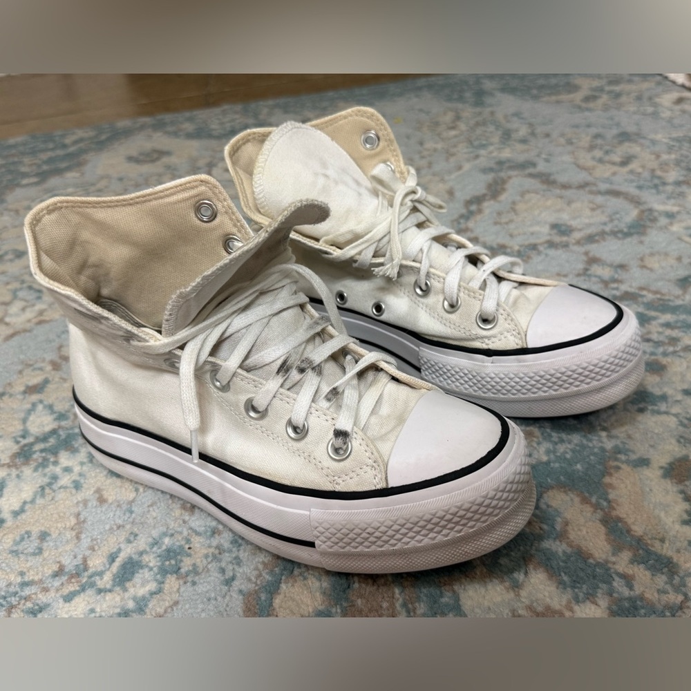 Converse High-Top platform Sneakers in White - Picture 3 of 12